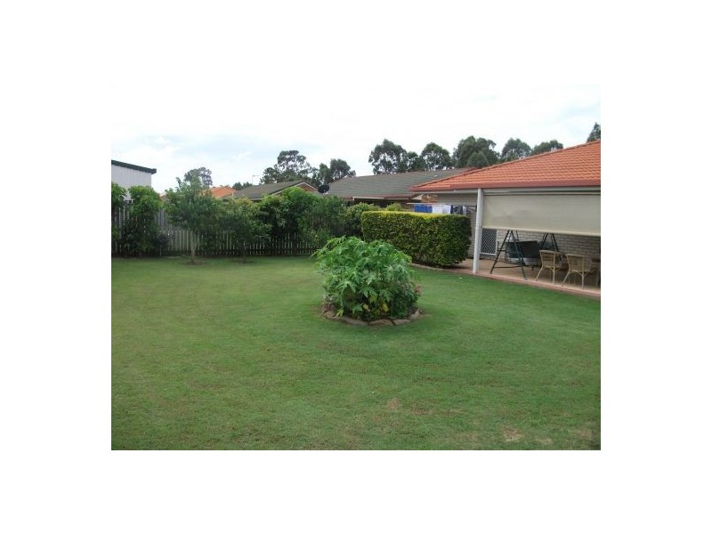 73 North Street, Point Vernon QLD 4655