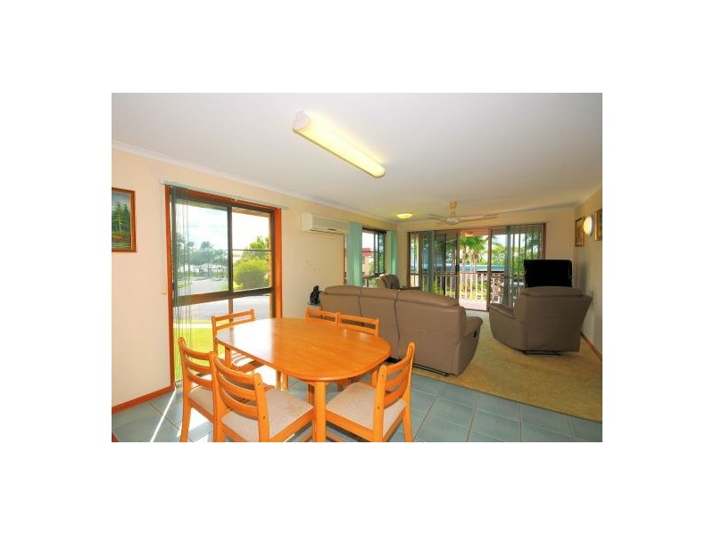 5/1 James Street, Urangan QLD 4655