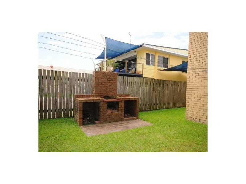 5/1 James Street, Urangan QLD 4655