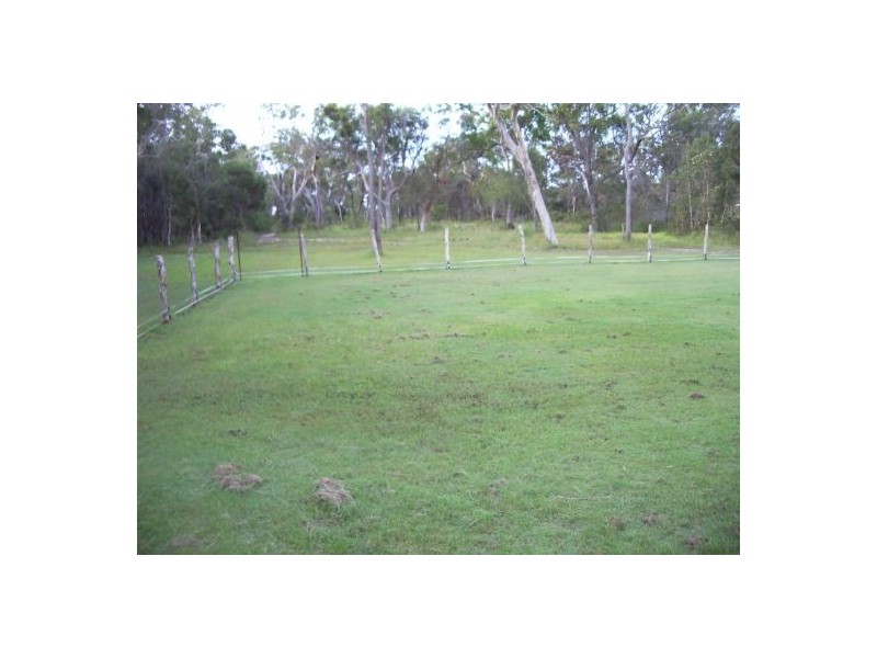 4 Ti Tree Road, Booral QLD 4655