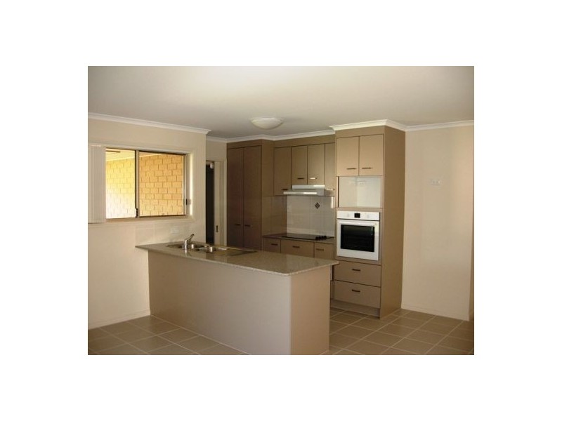 50 Bounty Circuit, Eli Waters QLD 4655