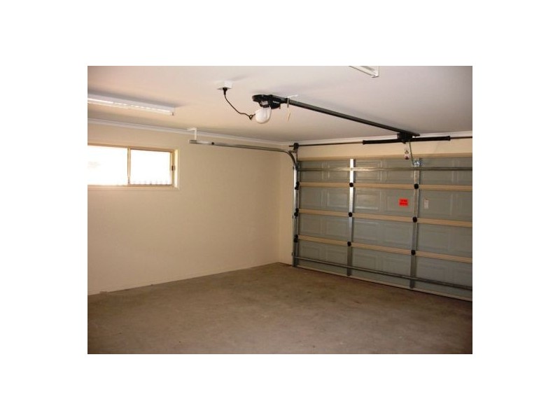 50 Bounty Circuit, Eli Waters QLD 4655