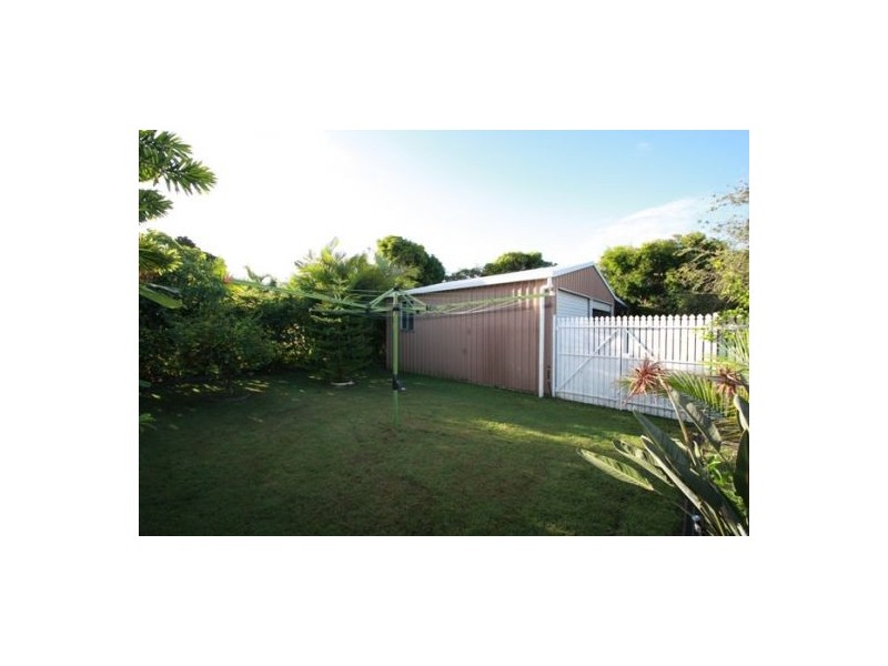 39 LIMPUS, Urangan QLD 4655