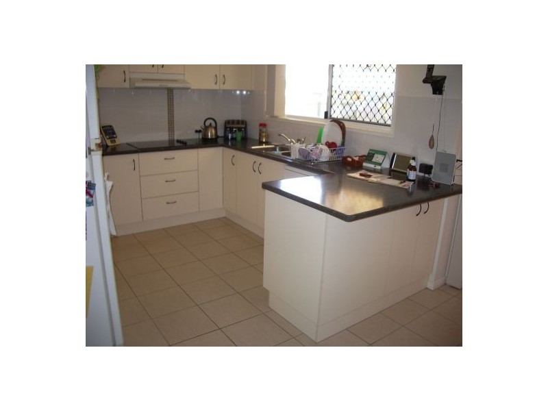 25 Picadilly Cct, Urraween QLD 4655