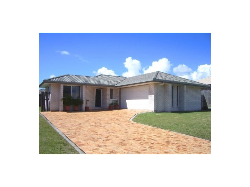 25 Picadilly Cct, Urraween QLD 4655