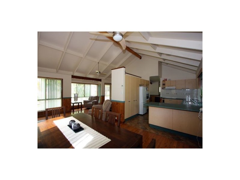 102 Rowley Road, Booral QLD 4655