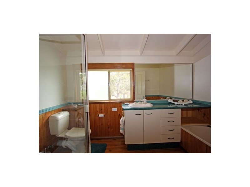 102 Rowley Road, Booral QLD 4655