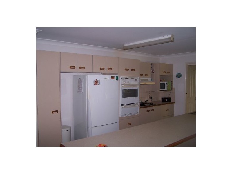 Eli Waters QLD 4655
