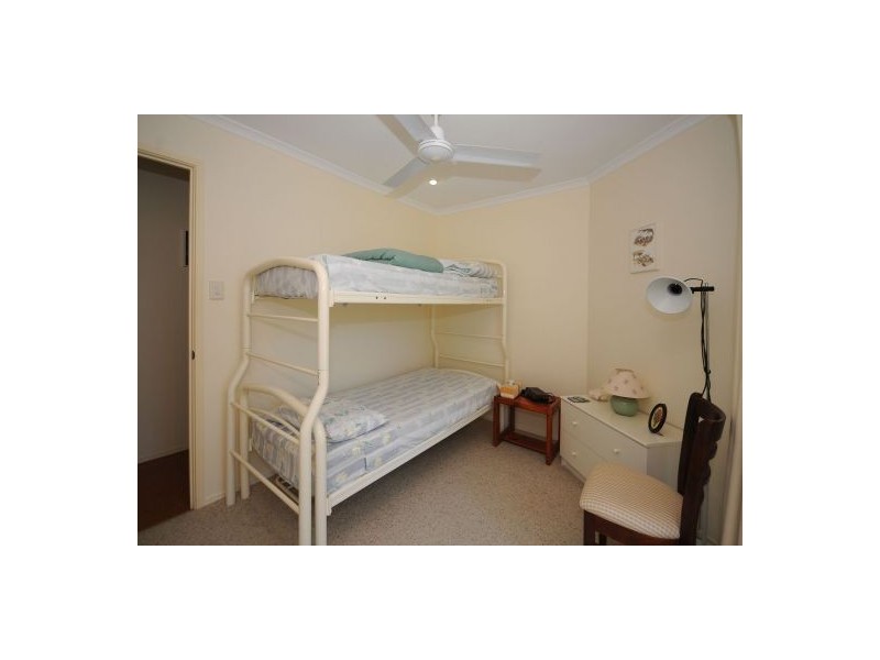 5 Earls Ct, Point Vernon QLD 4655