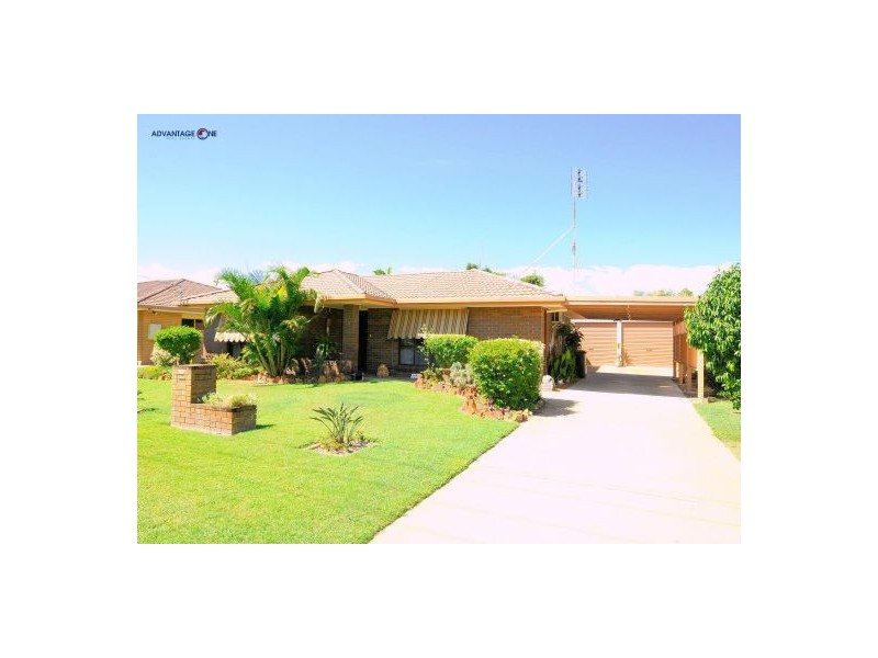 24 Gibbs Street, Urangan QLD 4655