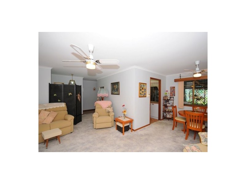 24 Gibbs Street, Urangan QLD 4655