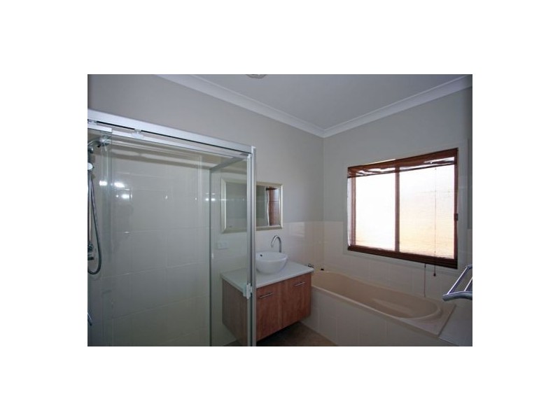 38 Turrum Street, Scarness QLD 4655