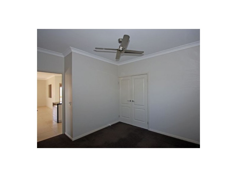 38 Turrum Street, Scarness QLD 4655