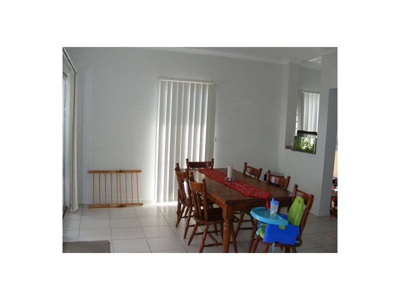 21 Swan View Ct, Toogoom QLD 4655