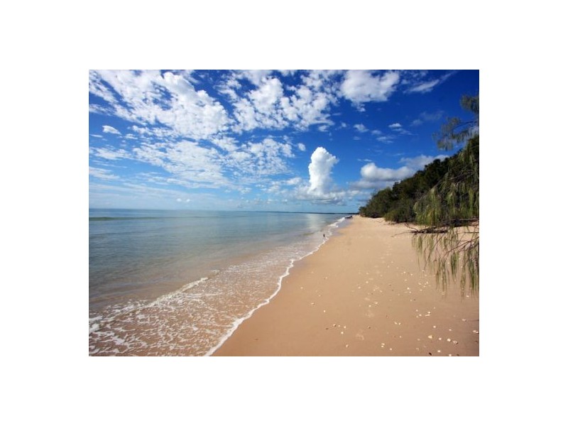 3 Majestic Ct, Burrum Heads QLD 4659