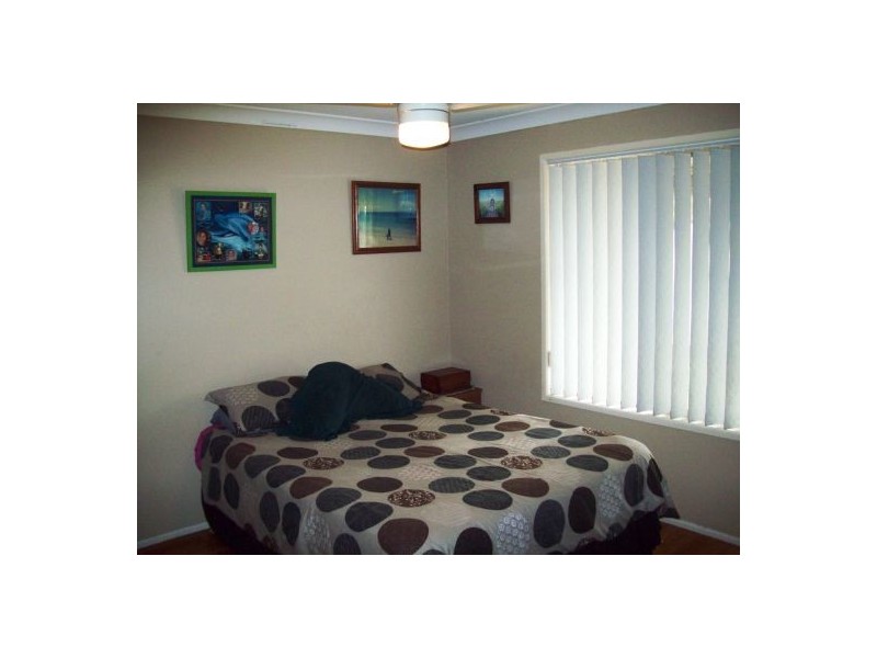 7 Chanak Close, Point Vernon QLD 4655