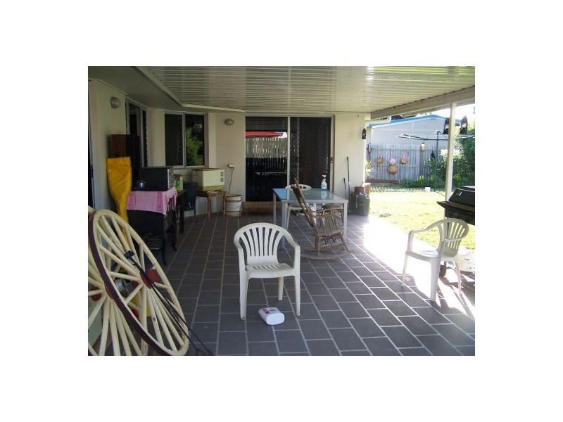 16 Beach Drive, Burrum Heads QLD 4659