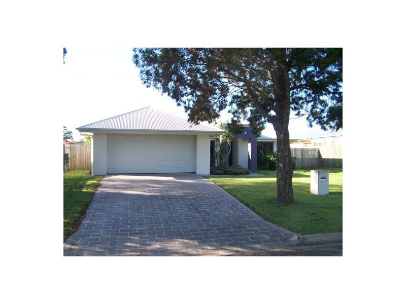 16 Beach Drive, Burrum Heads QLD 4659