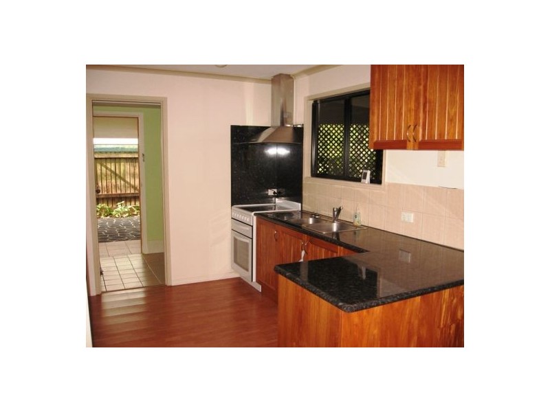 32 Fairway Drive, Urraween QLD 4655