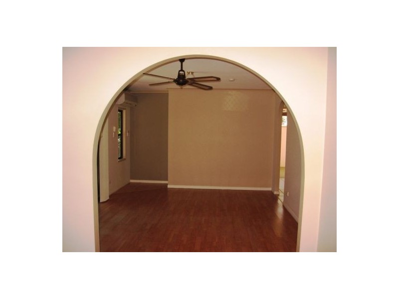 32 Fairway Drive, Urraween QLD 4655