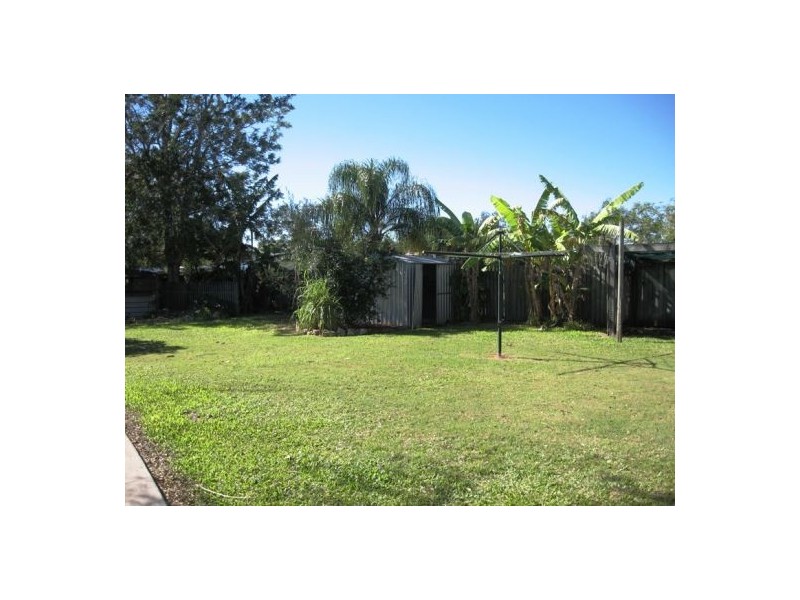 32 Fairway Drive, Urraween QLD 4655