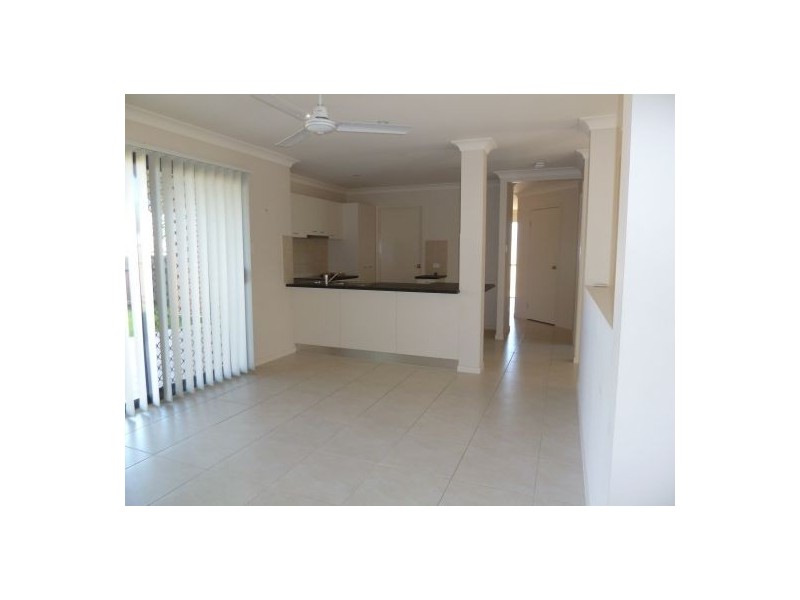 3 Malibu Way, Toogoom QLD 4655