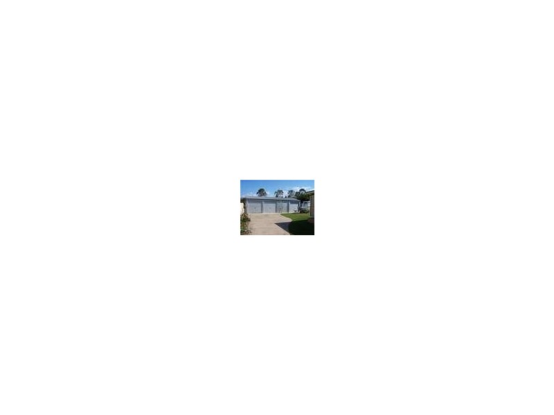 155 Kingfisher Pde, Toogoom QLD 4655