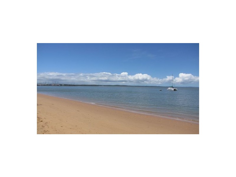 659 Esplanade, Urangan QLD 4655