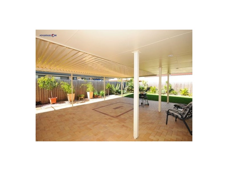 62 Wattle Street, Point Vernon QLD 4655