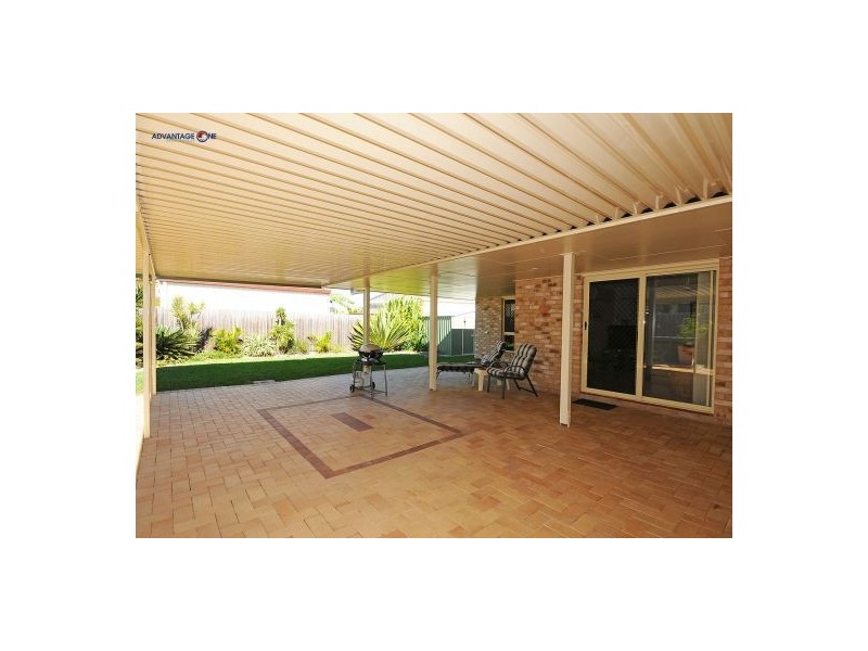 62 Wattle Street, Point Vernon QLD 4655