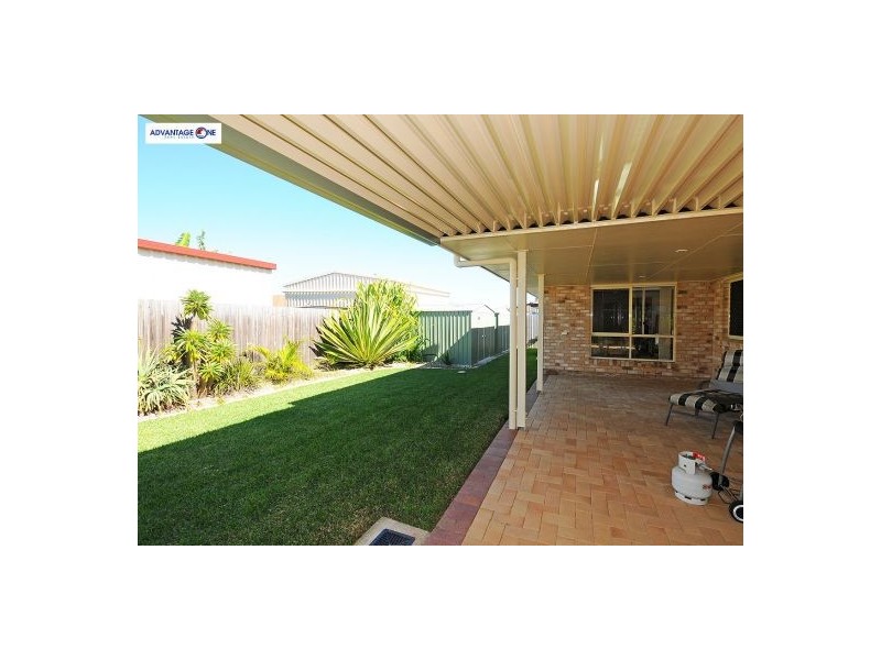 62 Wattle Street, Point Vernon QLD 4655