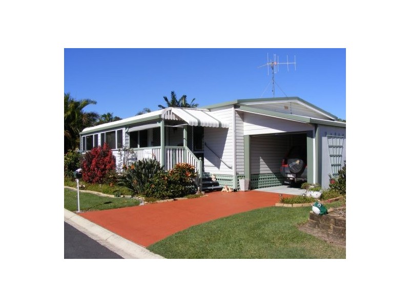 Eli Waters QLD 4655