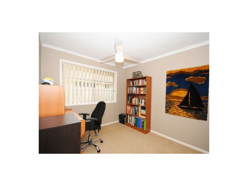 20 Archer Drive, Point Vernon QLD 4655