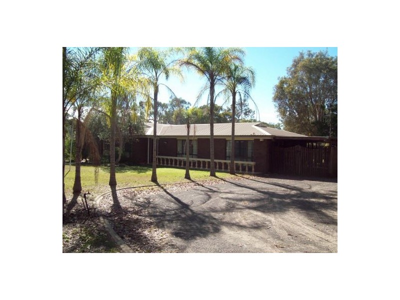11 Shore Road East, Urangan QLD 4655