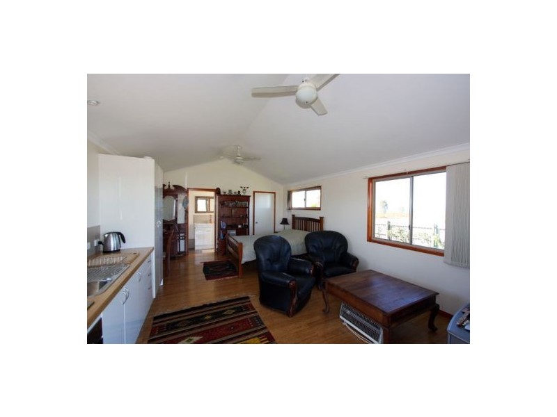 32 Watermans Way, River Heads QLD 4655