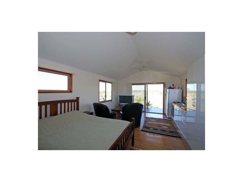 32 Watermans Way, River Heads QLD 4655
