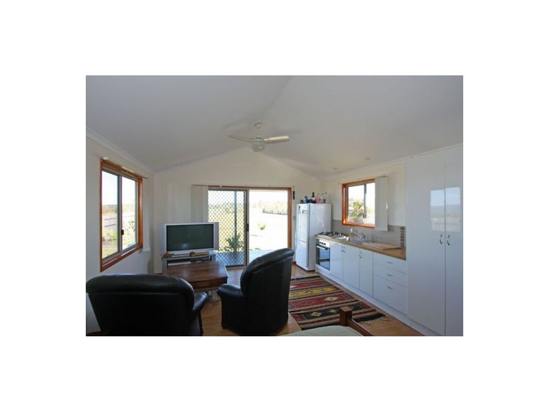 32 Watermans Way, River Heads QLD 4655