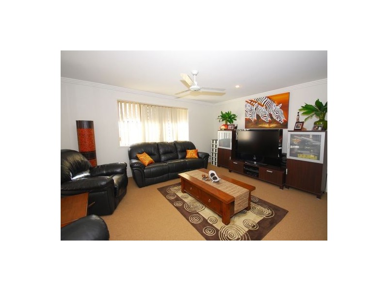 4 Carlisle Ct, Kawungan QLD 4655