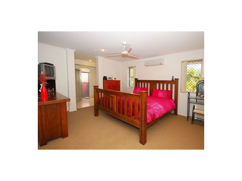 4 Carlisle Ct, Kawungan QLD 4655