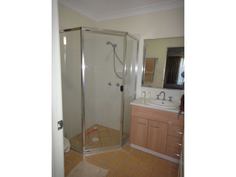 10 Golden Grove, Eli Waters QLD 4655