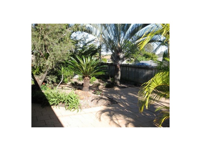 20 Hansen Street, Urangan QLD 4655