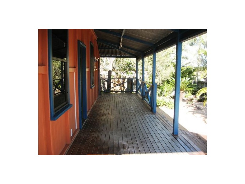 20 Hansen Street, Urangan QLD 4655