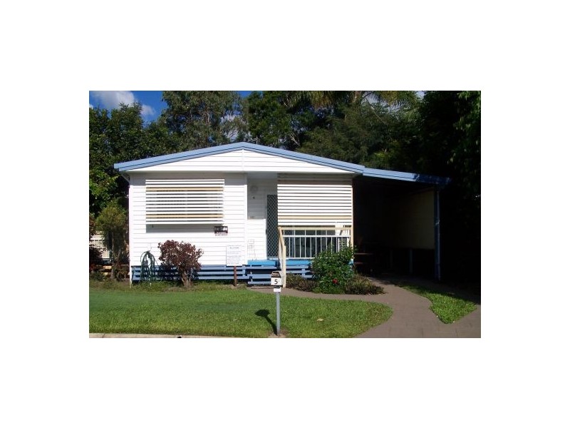 15 Wisteria Drive, Eli Waters QLD 4655