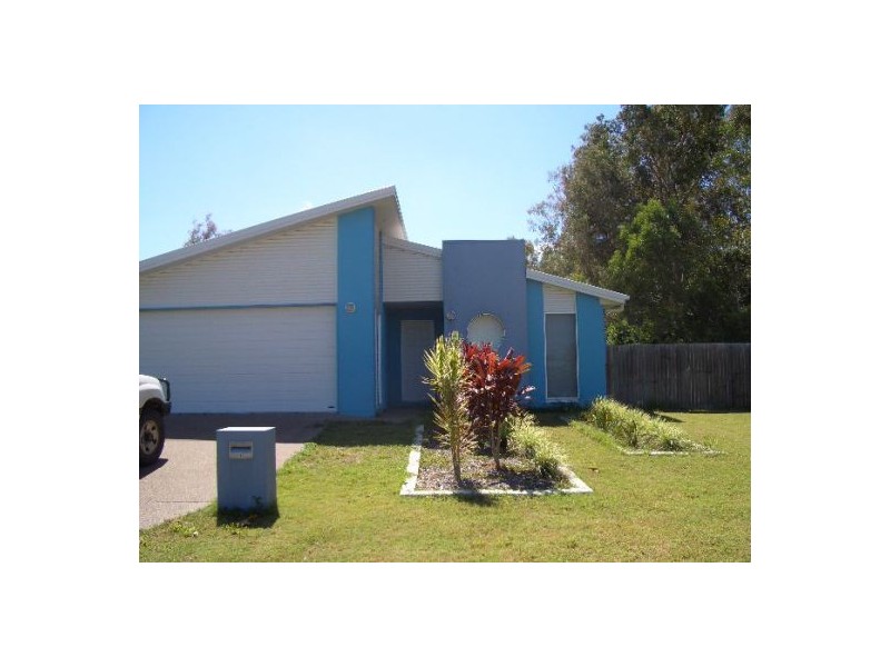 1 Fraser Waters, Toogoom QLD 4655