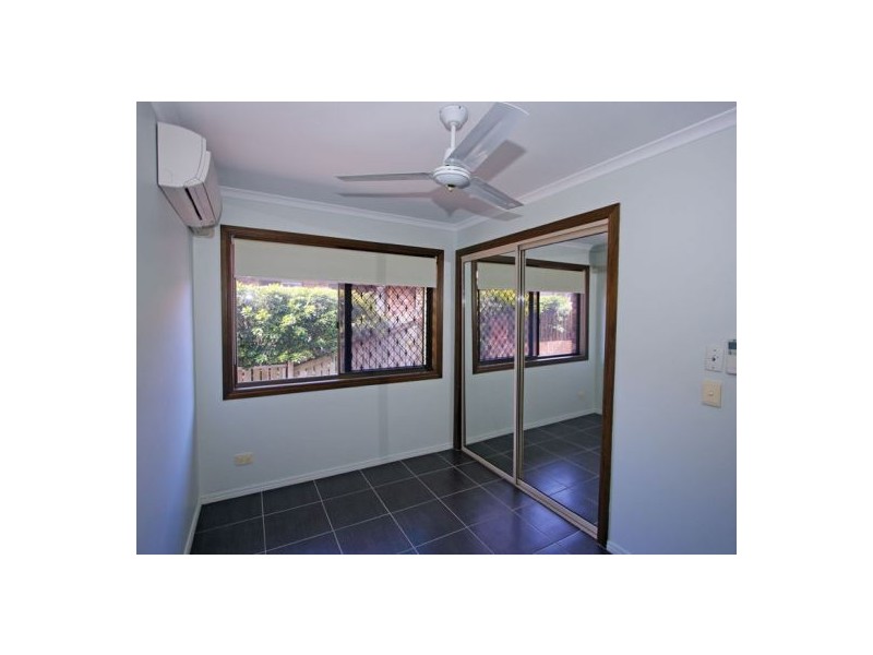 19 Kuruman Street, Scarness QLD 4655