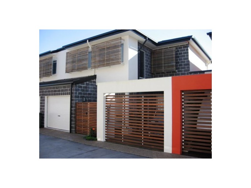 2/46 Taylor Street, Pialba QLD 4655