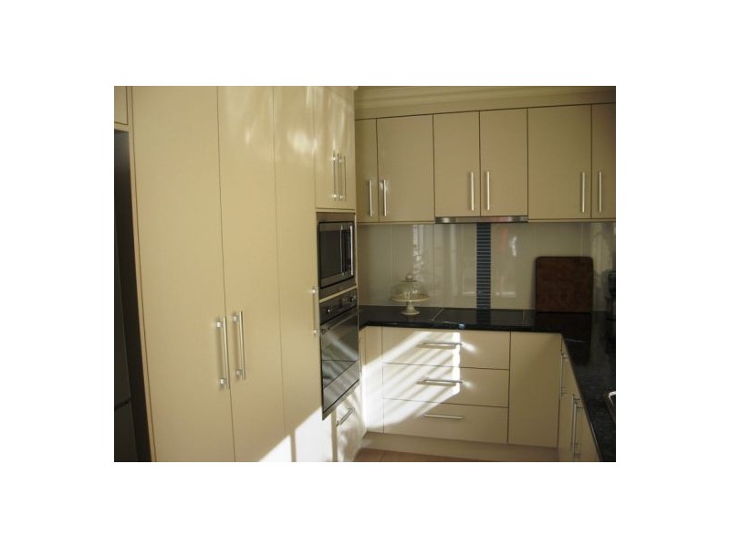 2/46 Taylor Street, Pialba QLD 4655