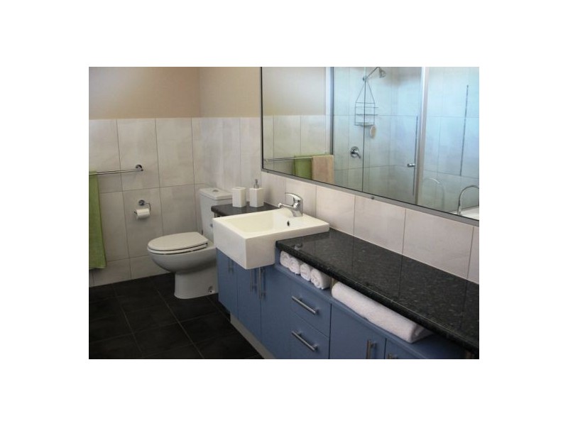 2/46 Taylor Street, Pialba QLD 4655