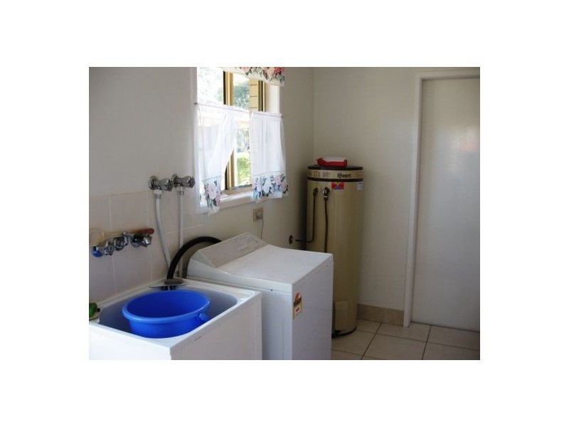 22 Gibbs Street, Urangan QLD 4655