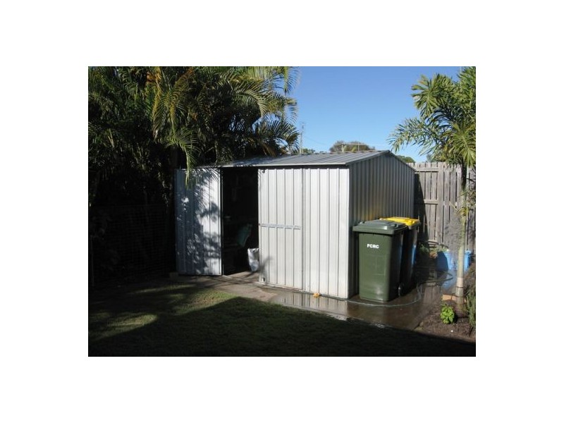 22 Gibbs Street, Urangan QLD 4655